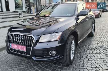 Позашляховик / Кросовер Audi Q5 2015 в Мукачевому