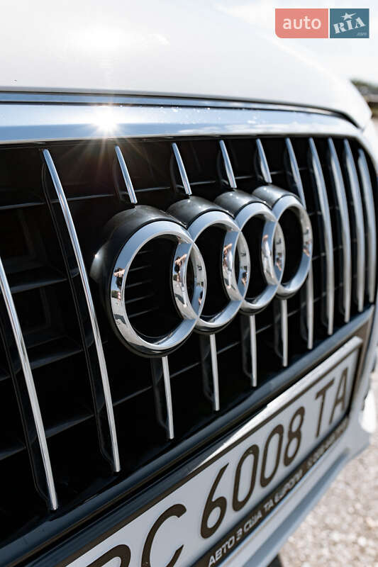 Позашляховик / Кросовер Audi Q5 2013 в Львові