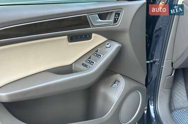Внедорожник / Кроссовер Audi Q5 2012 в 