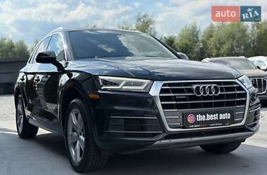 Внедорожник / Кроссовер Audi Q5 2018 в 