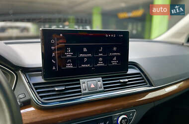 Внедорожник / Кроссовер Audi Q5 2022 в 