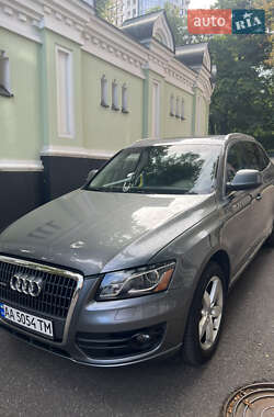 Внедорожник / Кроссовер Audi Q5 2011 в Киеве