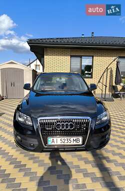 Внедорожник / Кроссовер Audi Q5 2009 в 
