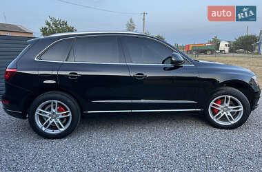Внедорожник / Кроссовер Audi Q5 2012 в 