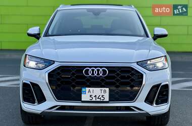 Внедорожник / Кроссовер Audi Q5 2023 в 