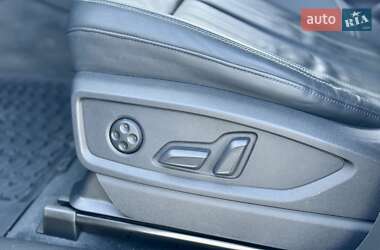 Внедорожник / Кроссовер Audi Q5 2023 в 