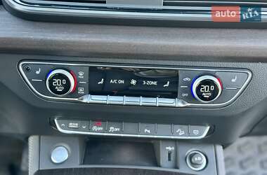 Внедорожник / Кроссовер Audi Q5 2023 в 