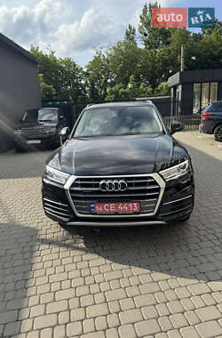 Внедорожник / Кроссовер Audi Q5 2018 в 