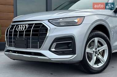 Внедорожник / Кроссовер Audi Q5 2021 в 