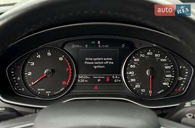 Внедорожник / Кроссовер Audi Q5 2021 в 