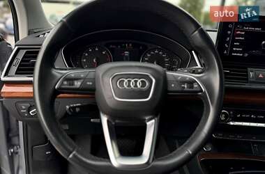 Внедорожник / Кроссовер Audi Q5 2021 в 