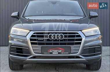 Внедорожник / Кроссовер Audi Q5 2017 в 