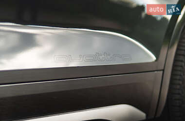 Внедорожник / Кроссовер Audi Q5 2021 в 