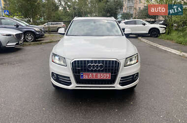 Внедорожник / Кроссовер Audi Q5 2015 в 