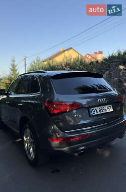 Внедорожник / Кроссовер Audi Q5 2015 в 