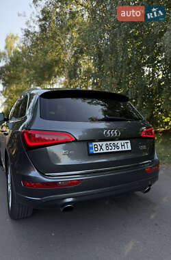 Внедорожник / Кроссовер Audi Q5 2015 в 