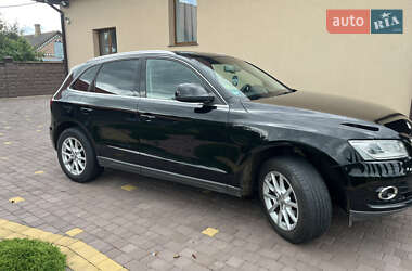 Внедорожник / Кроссовер Audi Q5 2012 в 