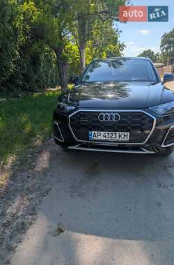 Внедорожник / Кроссовер Audi Q5 2023 в 