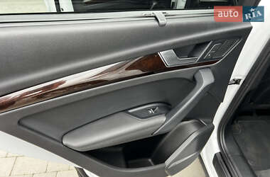 Внедорожник / Кроссовер Audi Q5 2019 в 