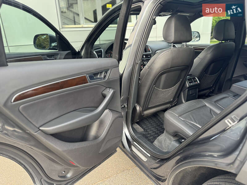 Внедорожник / Кроссовер Audi Q5 2015 в Киеве
