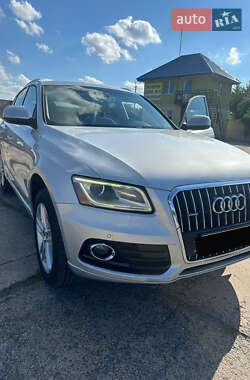 Позашляховик / Кросовер Audi Q5 2013 в Володимирі