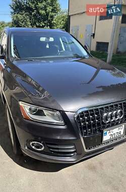 Позашляховик / Кросовер Audi Q5 2016 в Луцьку