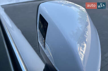 Внедорожник / Кроссовер Audi Q5 2021 в 
