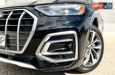 Внедорожник / Кроссовер Audi Q5 2020 в 