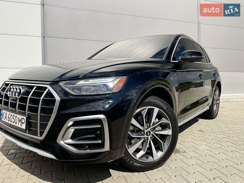 Внедорожник / Кроссовер Audi Q5 2020 в Киеве