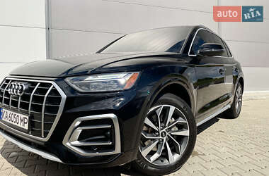 Внедорожник / Кроссовер Audi Q5 2020 в 