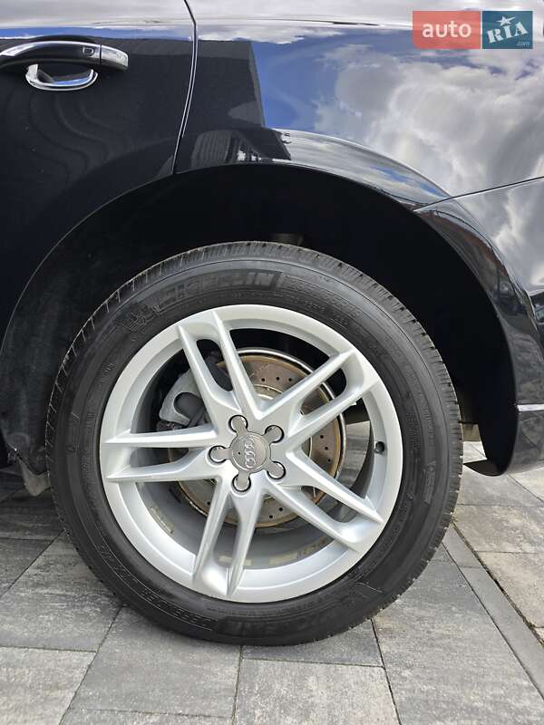Внедорожник / Кроссовер Audi Q5 2014 в Луцке