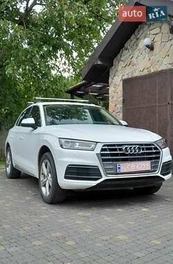 Позашляховик / Кросовер Audi Q5 2019 в Стрию