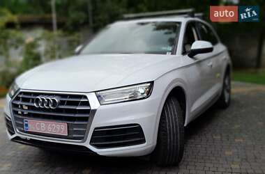 Внедорожник / Кроссовер Audi Q5 2019 в 