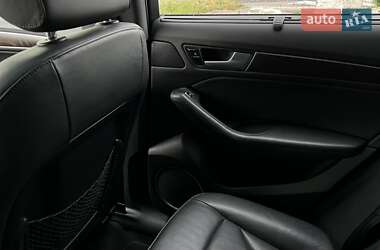 Внедорожник / Кроссовер Audi Q5 2015 в 