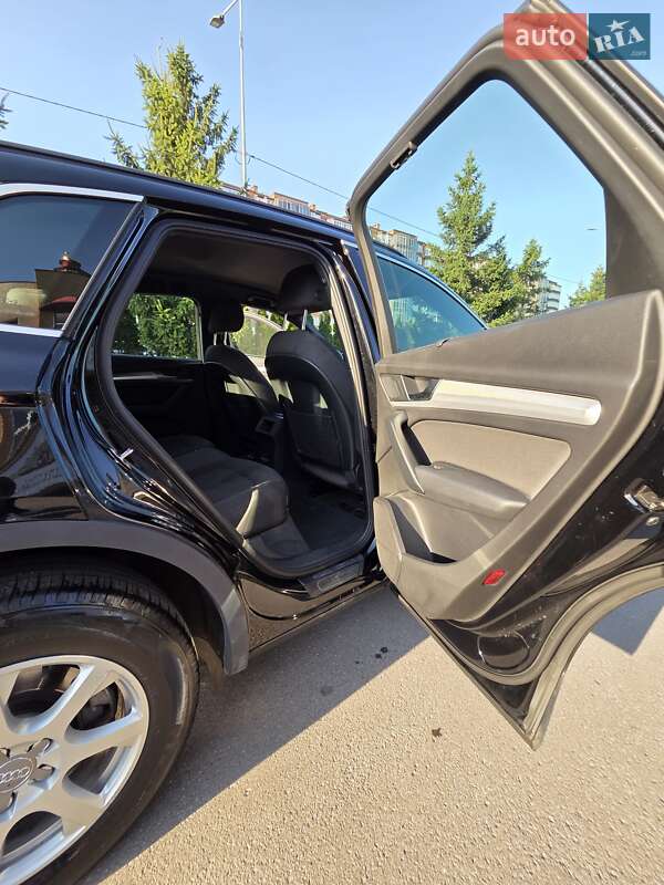 Внедорожник / Кроссовер Audi Q5 2017 в Тернополе фото 24 Внедорожник / Кроссовер Audi Q5 2017 в Тернополе