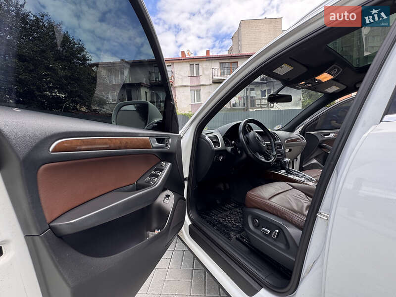 Внедорожник / Кроссовер Audi Q5 2017 в Львове