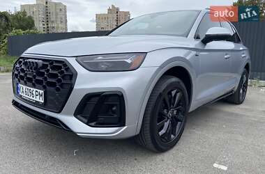 Внедорожник / Кроссовер Audi Q5 2022 в Киеве
