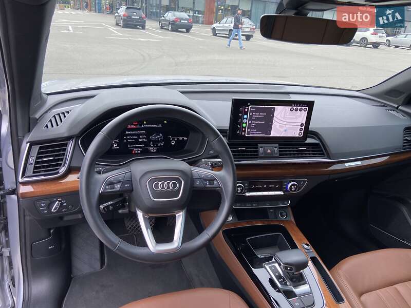 Внедорожник / Кроссовер Audi Q5 2022 в Киеве