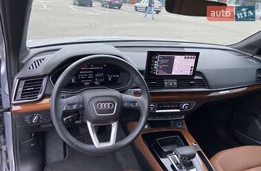 Внедорожник / Кроссовер Audi Q5 2022 в 