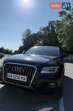 Внедорожник / Кроссовер Audi Q5 2016 в 