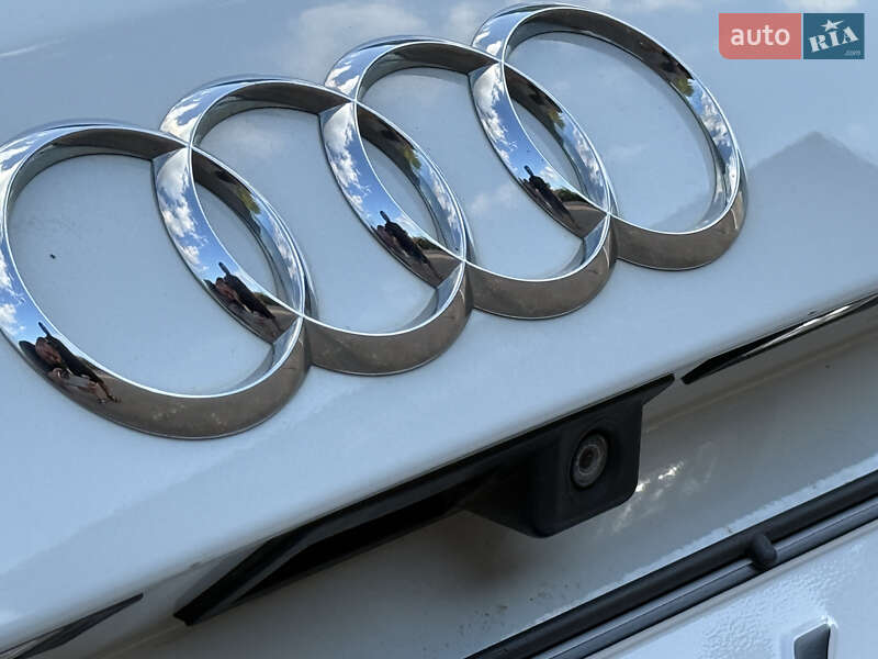 Позашляховик / Кросовер Audi Q5 2014 в Дрогобичі