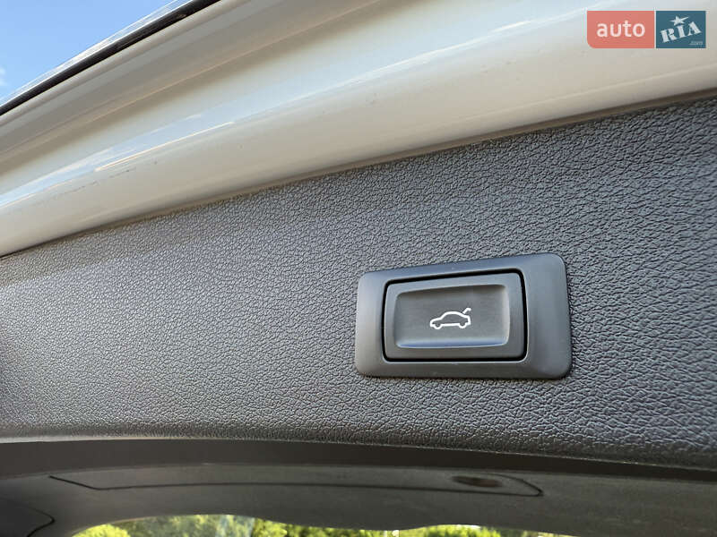 Позашляховик / Кросовер Audi Q5 2014 в Дрогобичі