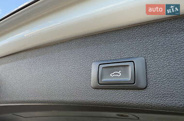 Внедорожник / Кроссовер Audi Q5 2014 в 