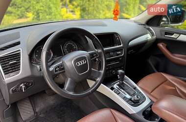 Позашляховик / Кросовер Audi Q5 2011 в 