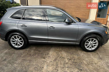 Внедорожник / Кроссовер Audi Q5 2012 в 