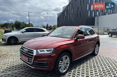 Внедорожник / Кроссовер Audi Q5 2018 в Ровно