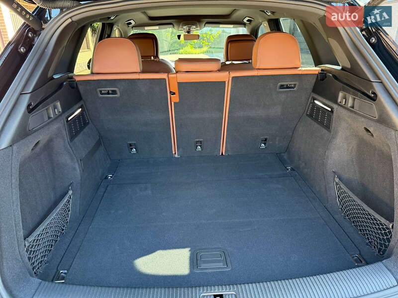 Внедорожник / Кроссовер Audi Q5 2023 в Белой Церкви