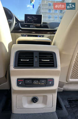 Внедорожник / Кроссовер Audi Q5 2018 в 