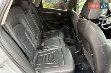 Внедорожник / Кроссовер Audi Q5 2015 в 