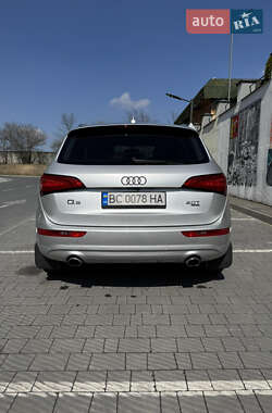 Внедорожник / Кроссовер Audi Q5 2012 в 